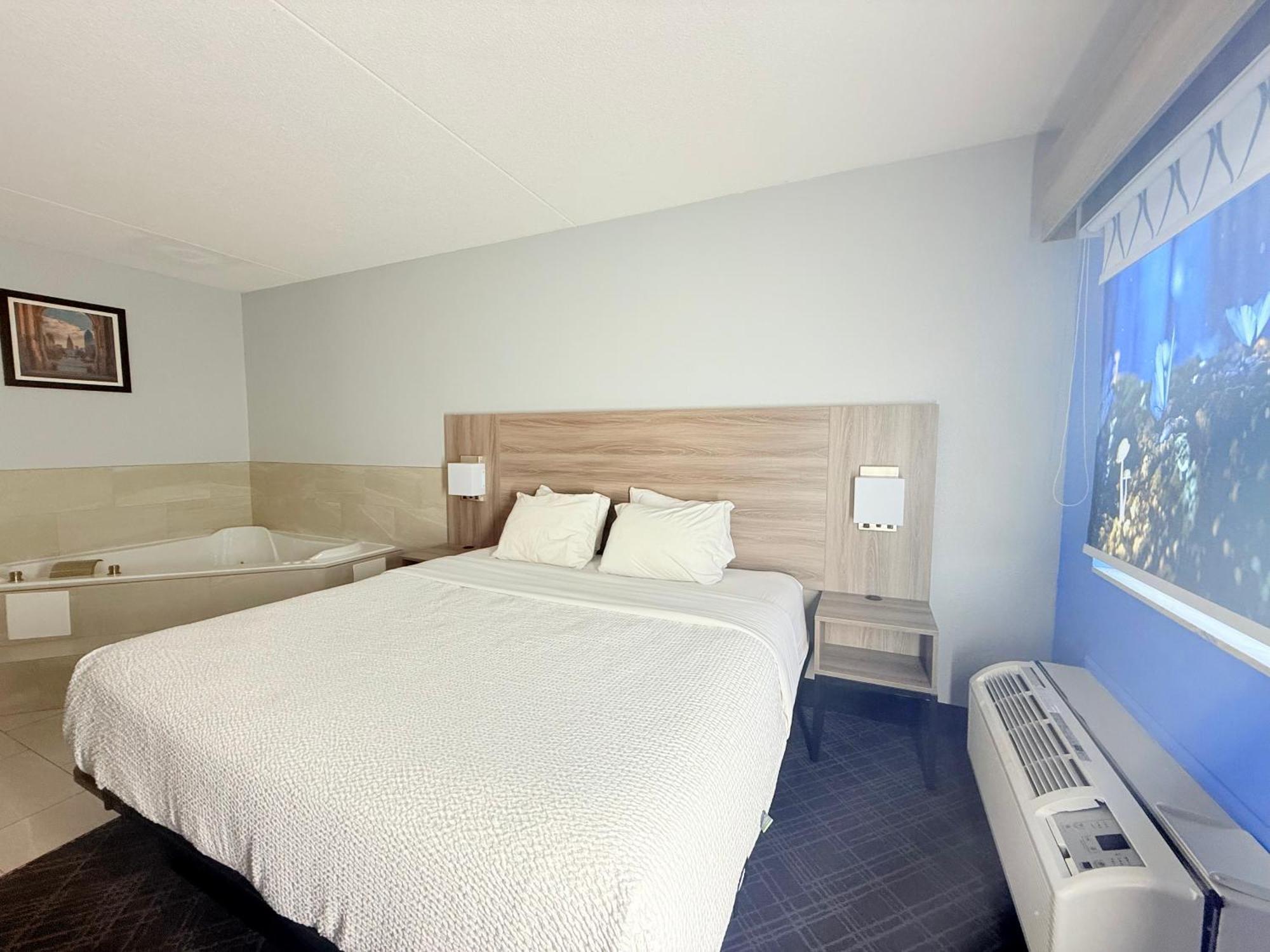 Hotel Baymont By Wyndham Indianapolis South Exterior foto